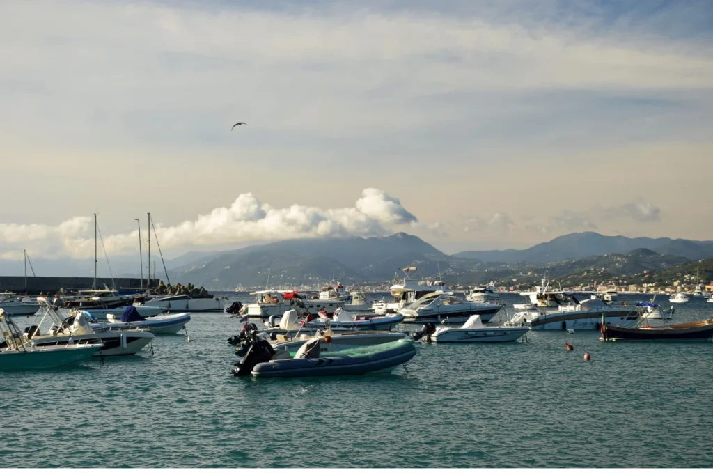 Benefits of Renting a Boat Vs Buying