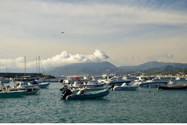 Benefits of Renting a Boat Vs Buying