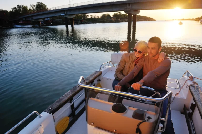 cost of living on a boat