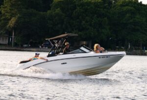 100 N Harbor Pl Dr, Davidson, NC 28036, USA