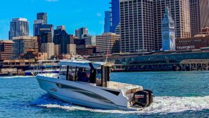 1 Water St, Oakland, CA 94607