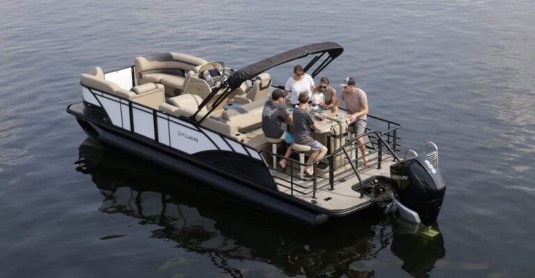 918 Boats