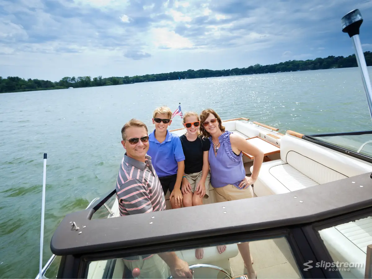 Abstract Yacht Sales