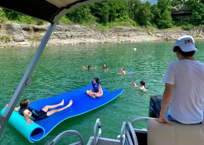 Freedom Boat Rentals on Belton Lake