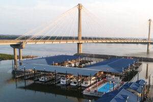 1 Henry St, Alton, IL 62002