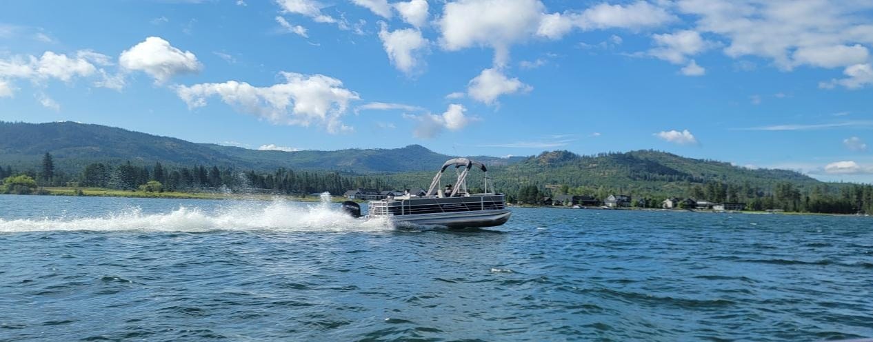 60 Old Thama Ferry Rd, Priest River, ID 83856