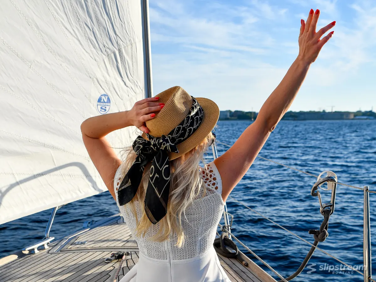 3 Amigos Boat Rental –