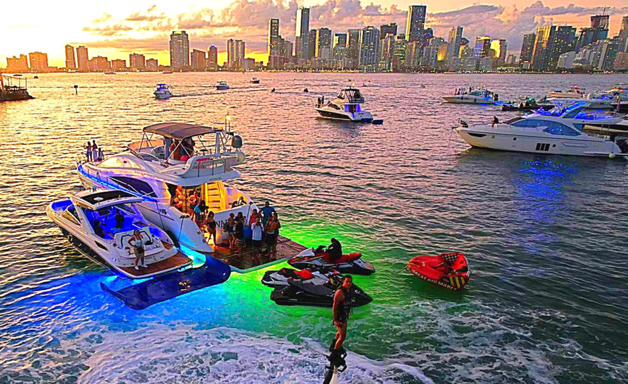 Rent Boat in Miami