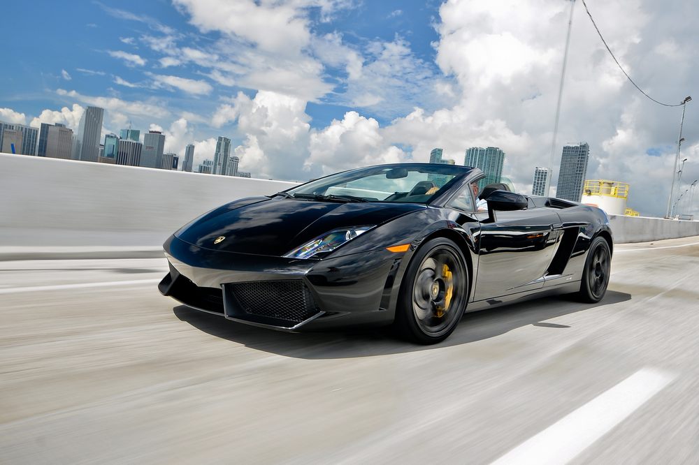 Luxury Exotic Car Rentals Huntington beach