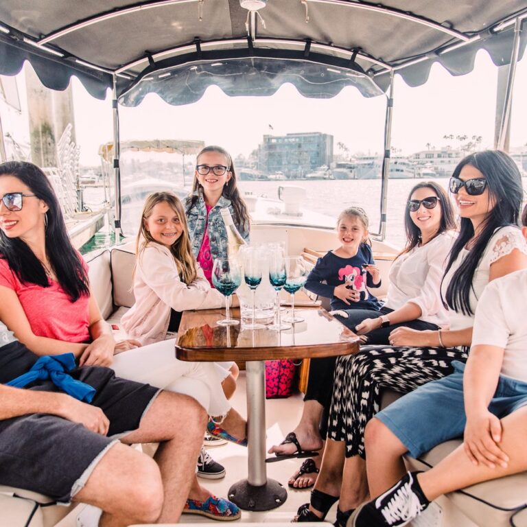 La Vida Luxury Charters