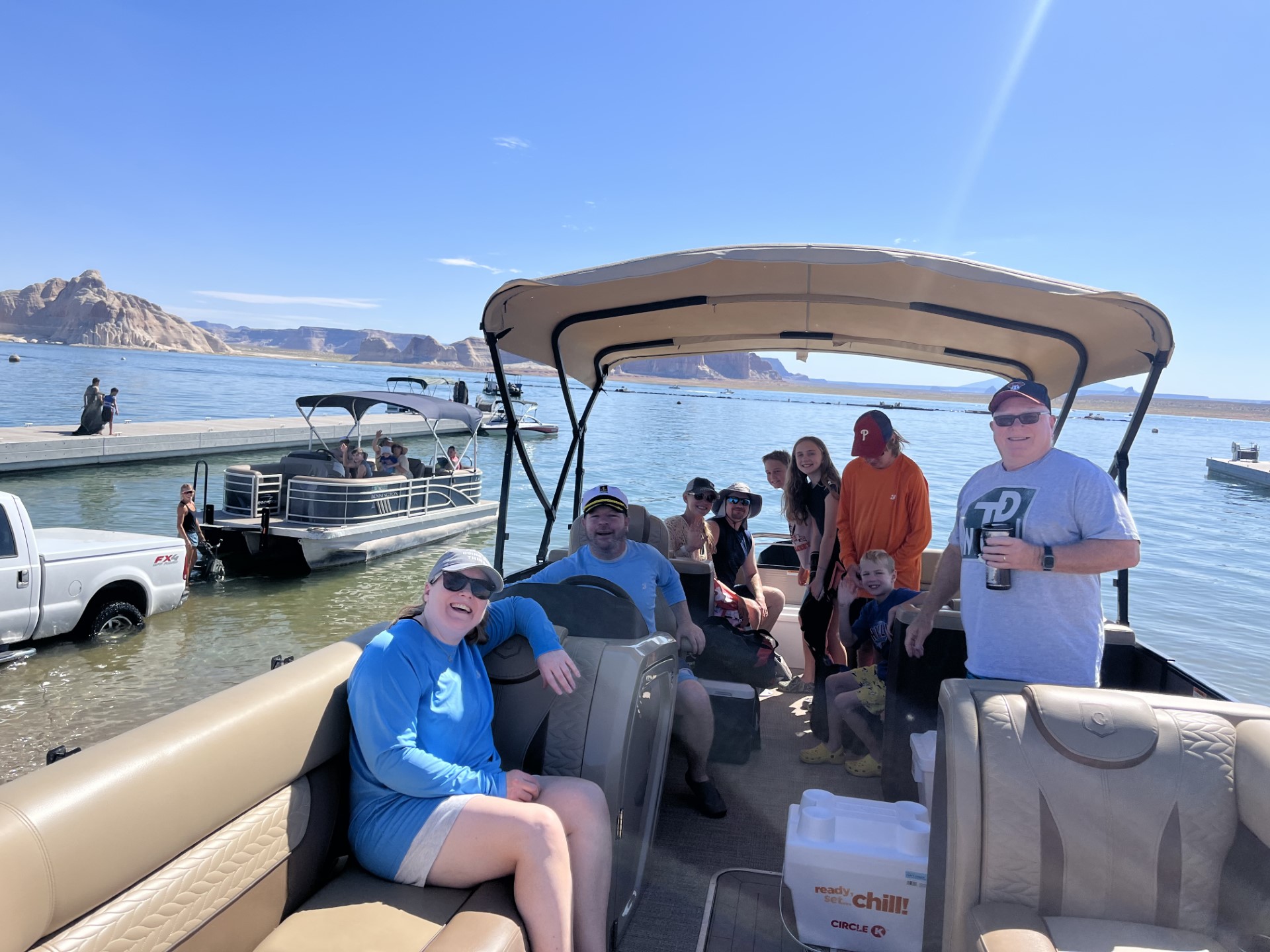 Lake Powell Rentals & Retail
