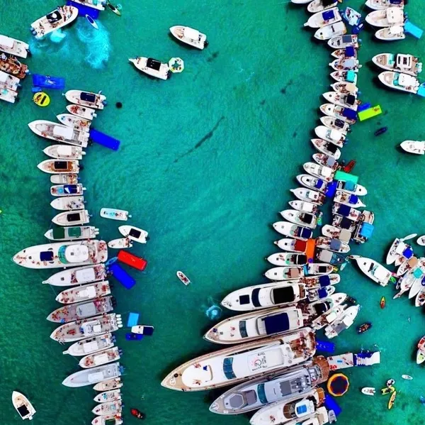 Private Party Cruising Charters