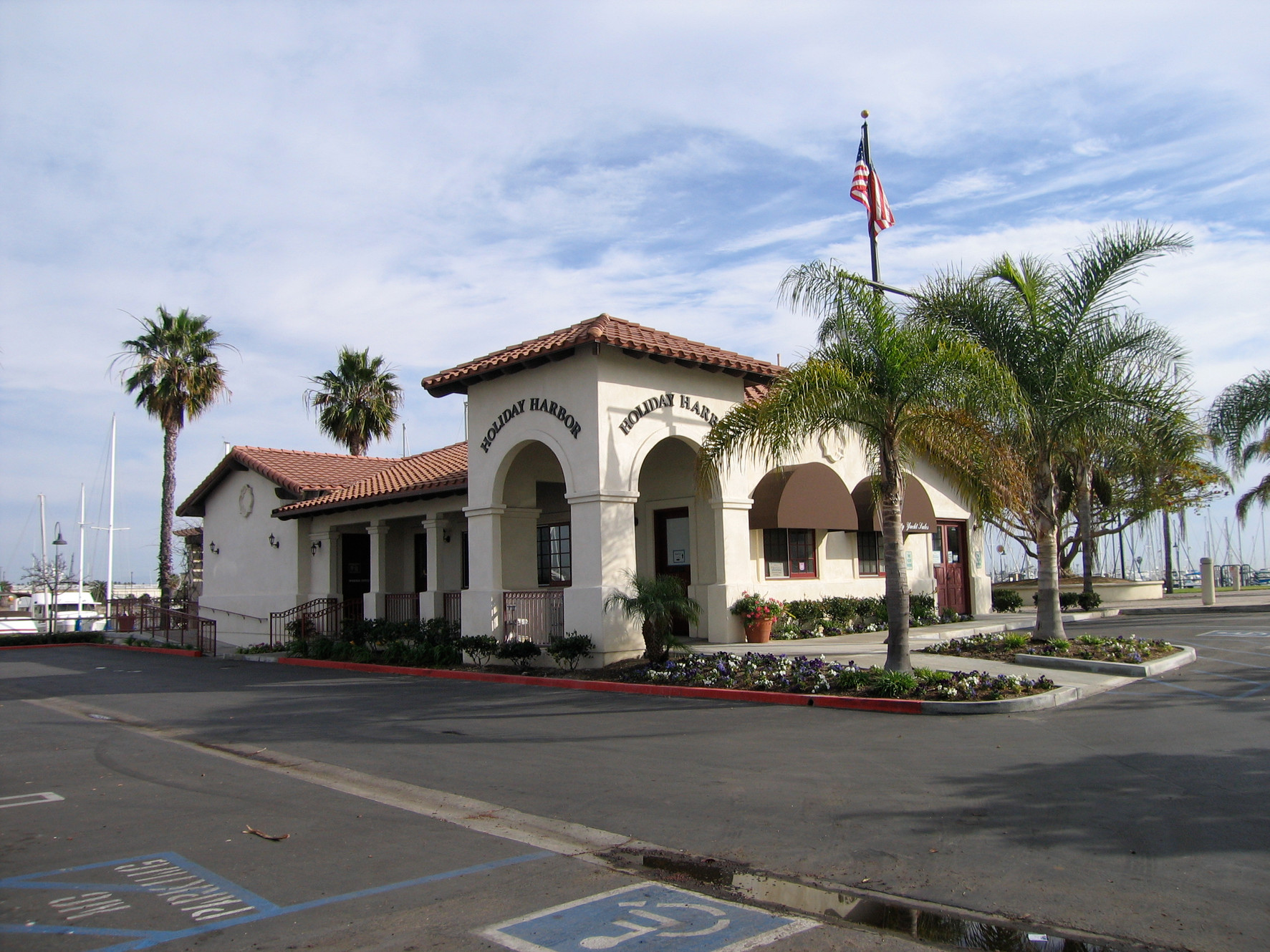 Holiday Harbor Marinas