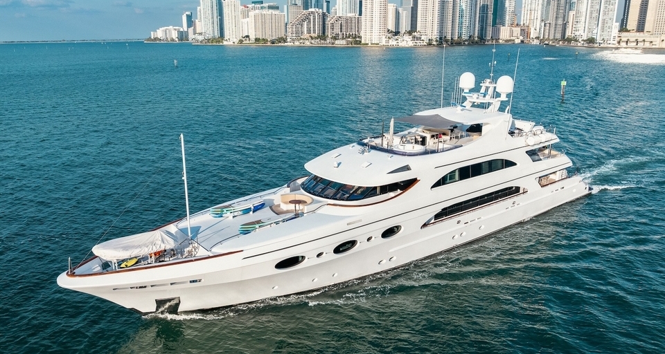 UNIQ Miami Yacht Charters