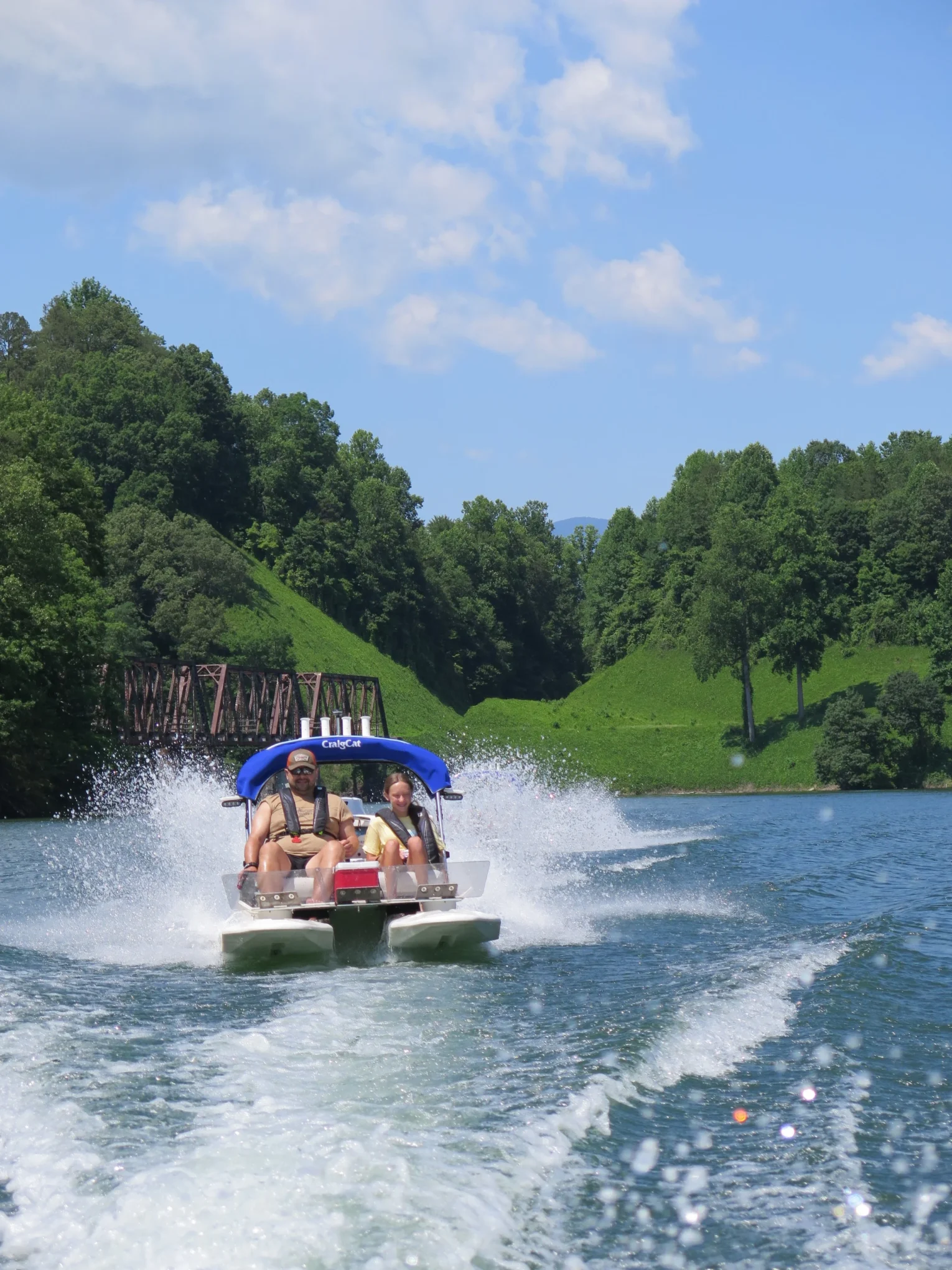 Fontana Lake Cruises