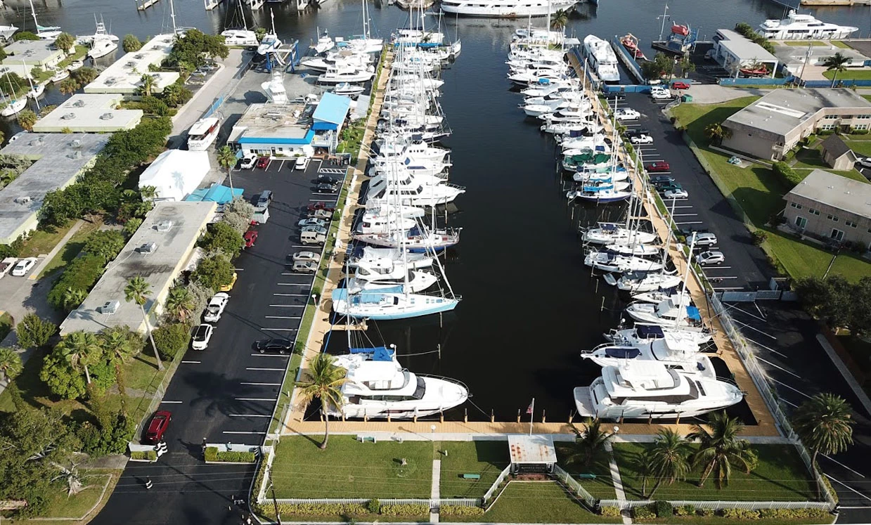 Royale Palm Yacht Basin