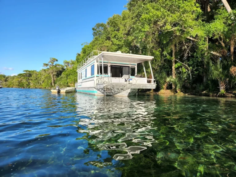 Holly Bluff Marina