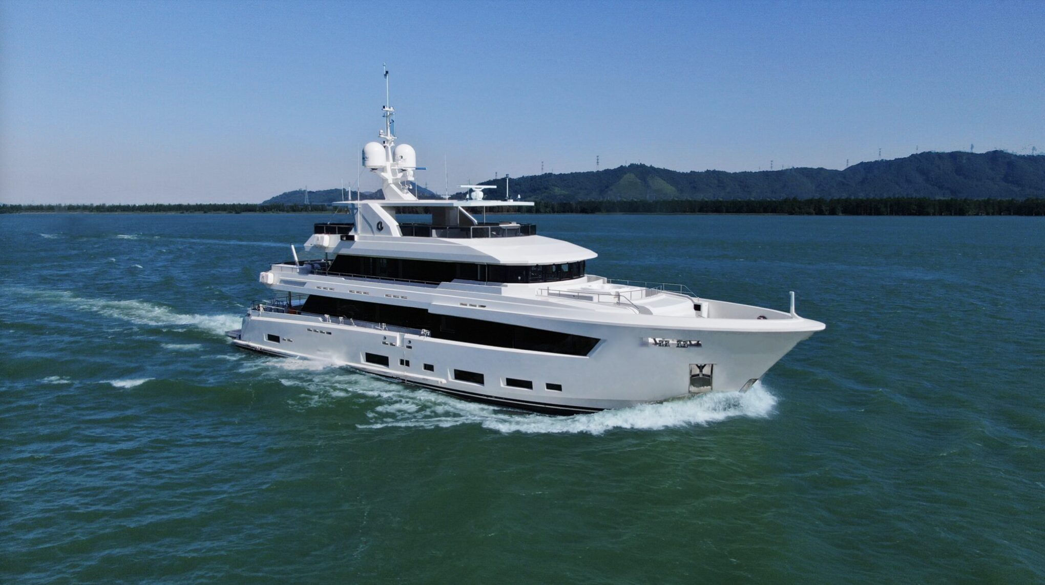 Cheoy Lee Yachts