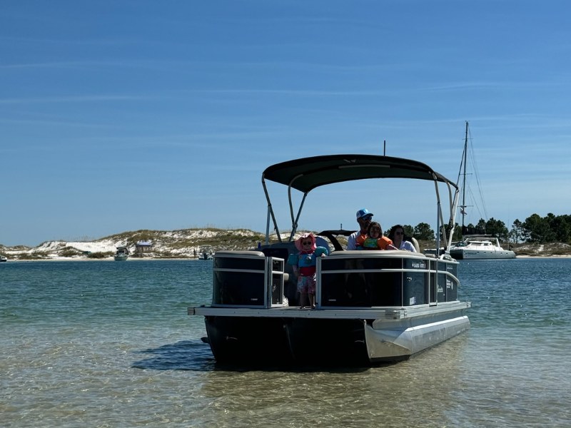 Sand Island Boat Rentals on Pensacola Beach