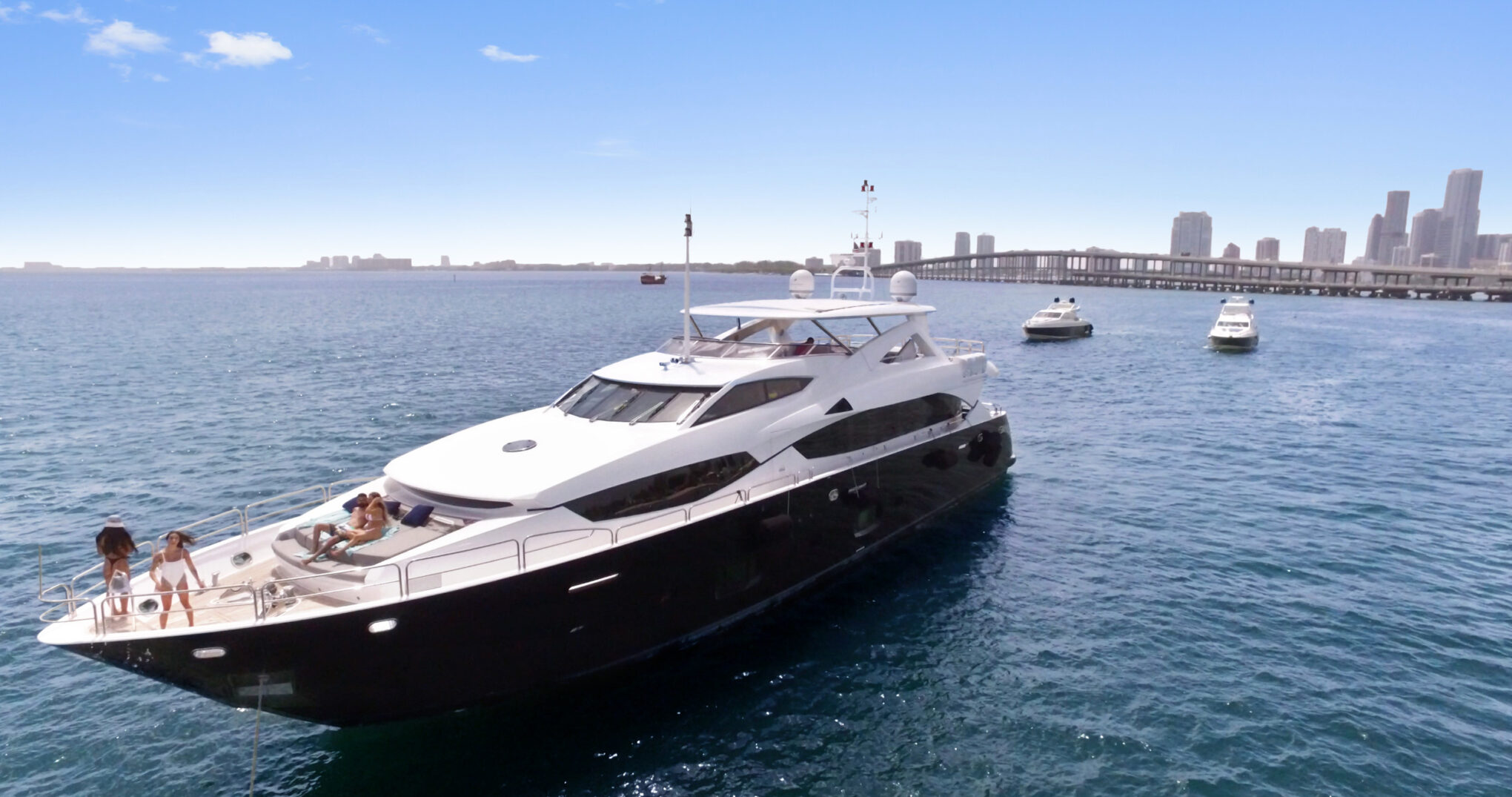 Yacht Rental Miami Downtown