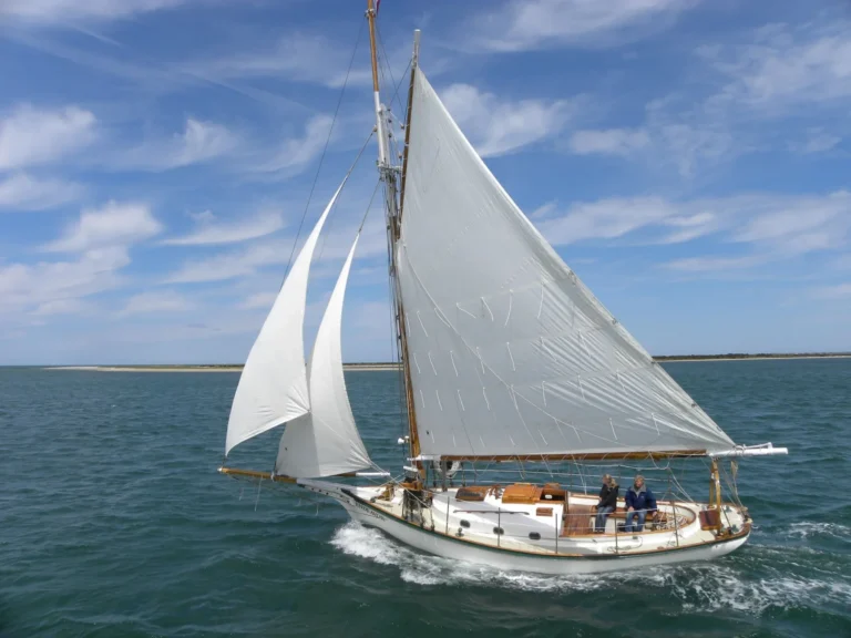 Endeavor Sailing Excursions