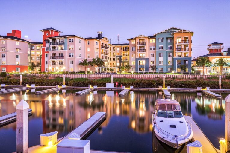 Blu Harbor Marina
