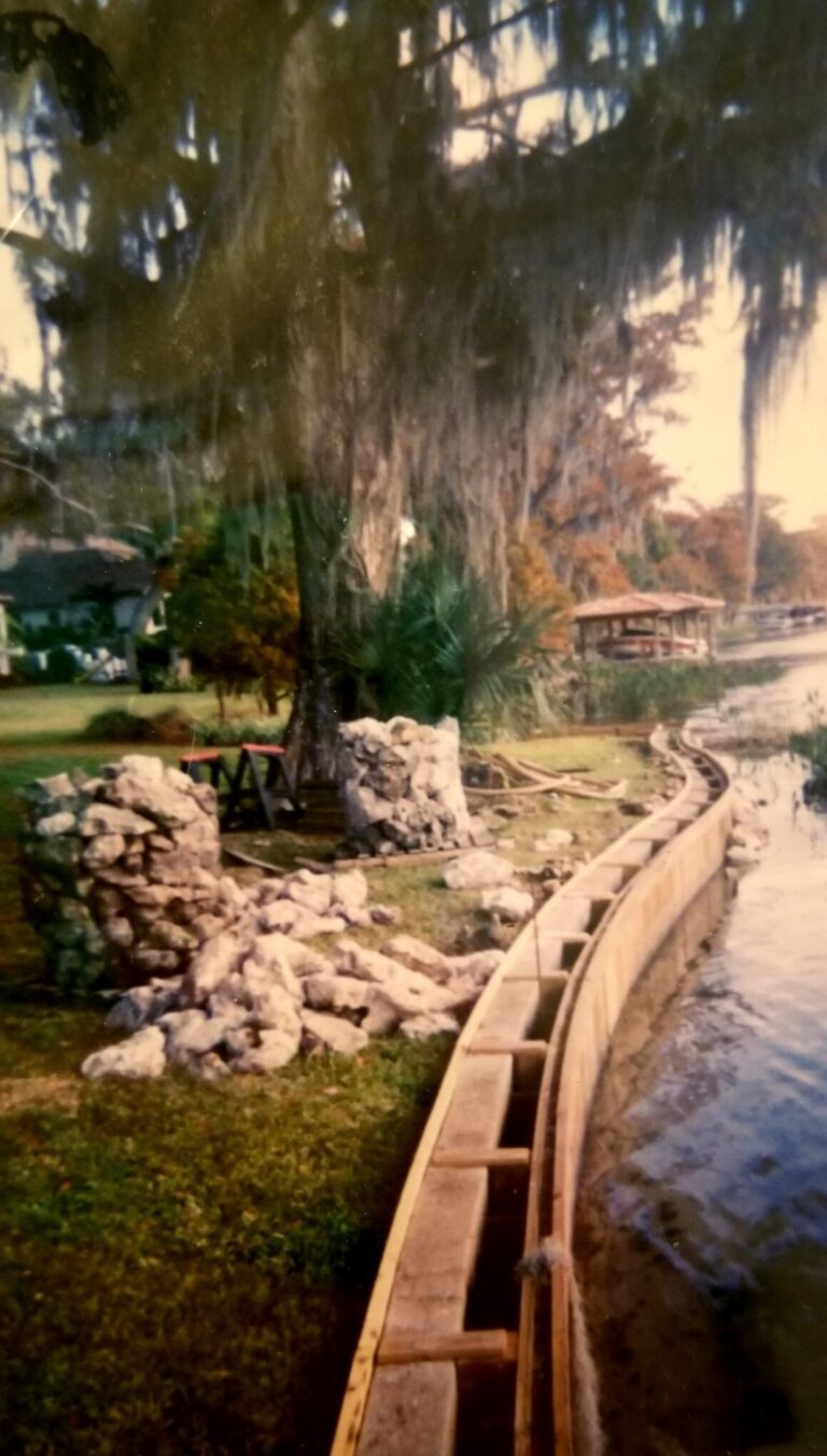 Just Docks & seawall construction – Dock builder
