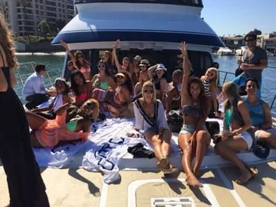 Paradiso Yacht Charters