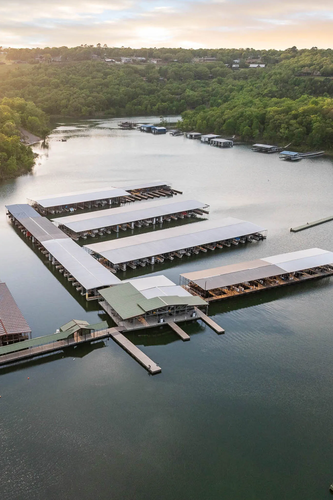 Strayhorn Marina Tenkiller