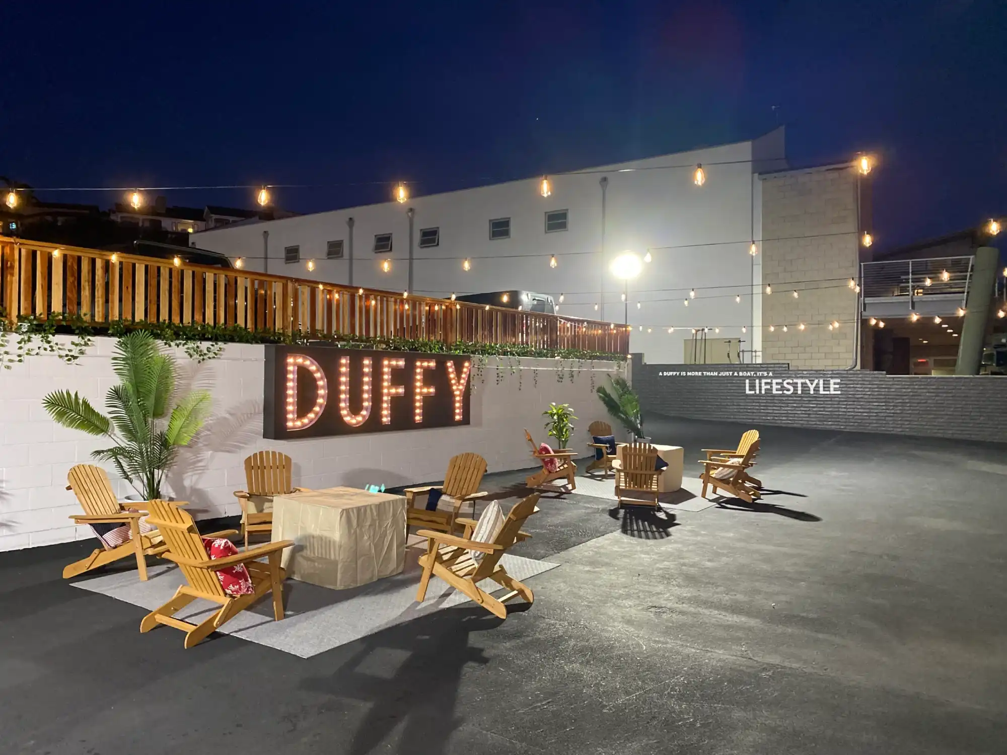 Duffy Electric Boats Sales and Rentals Newport Beach (PCH)