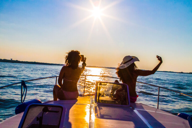 Girls Party Yacht