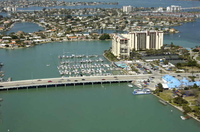 Blind Pass Marina