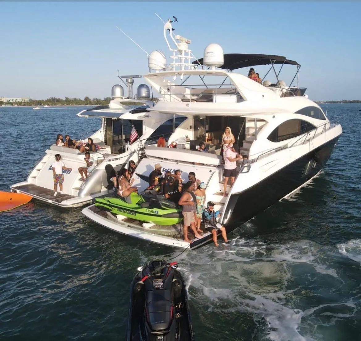 Tampa Yacht Charter