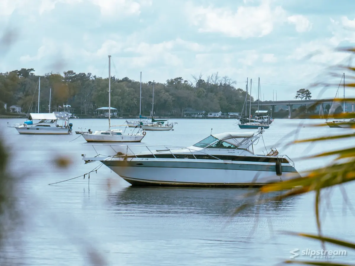 Starlux Yacht Rental & Yacht Charters