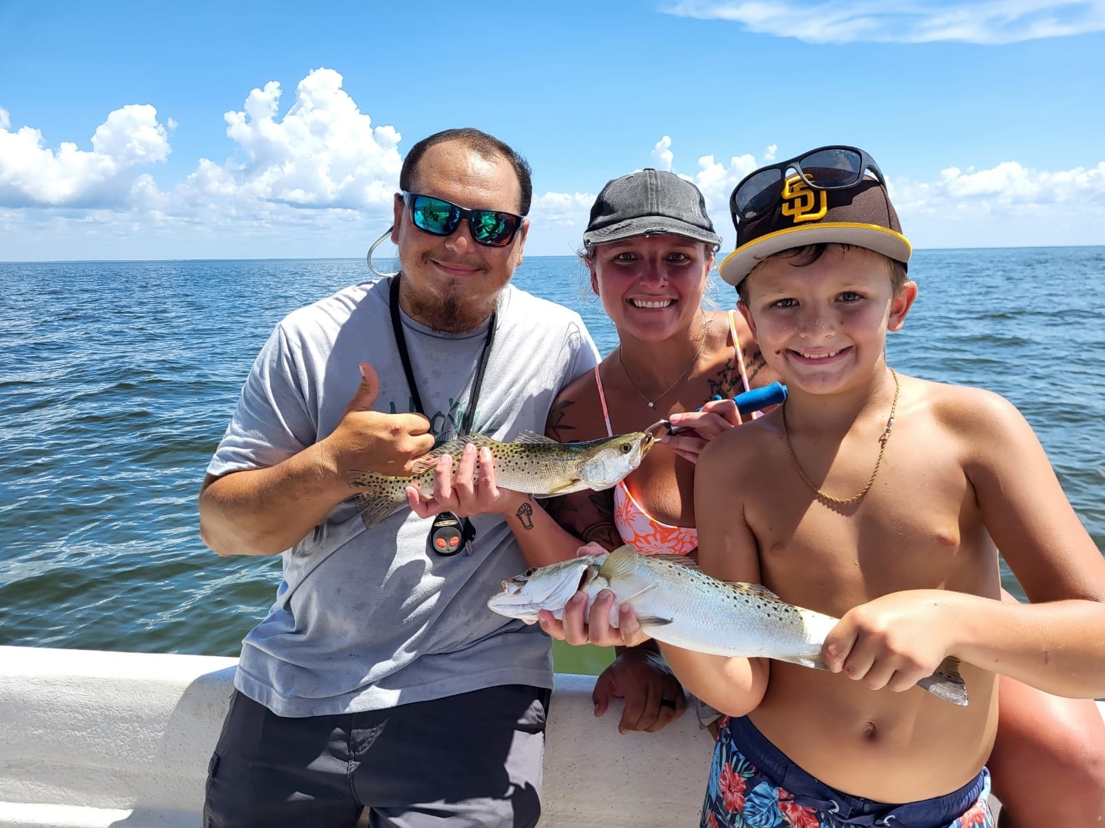 Hookin It Charters and Tours LLC