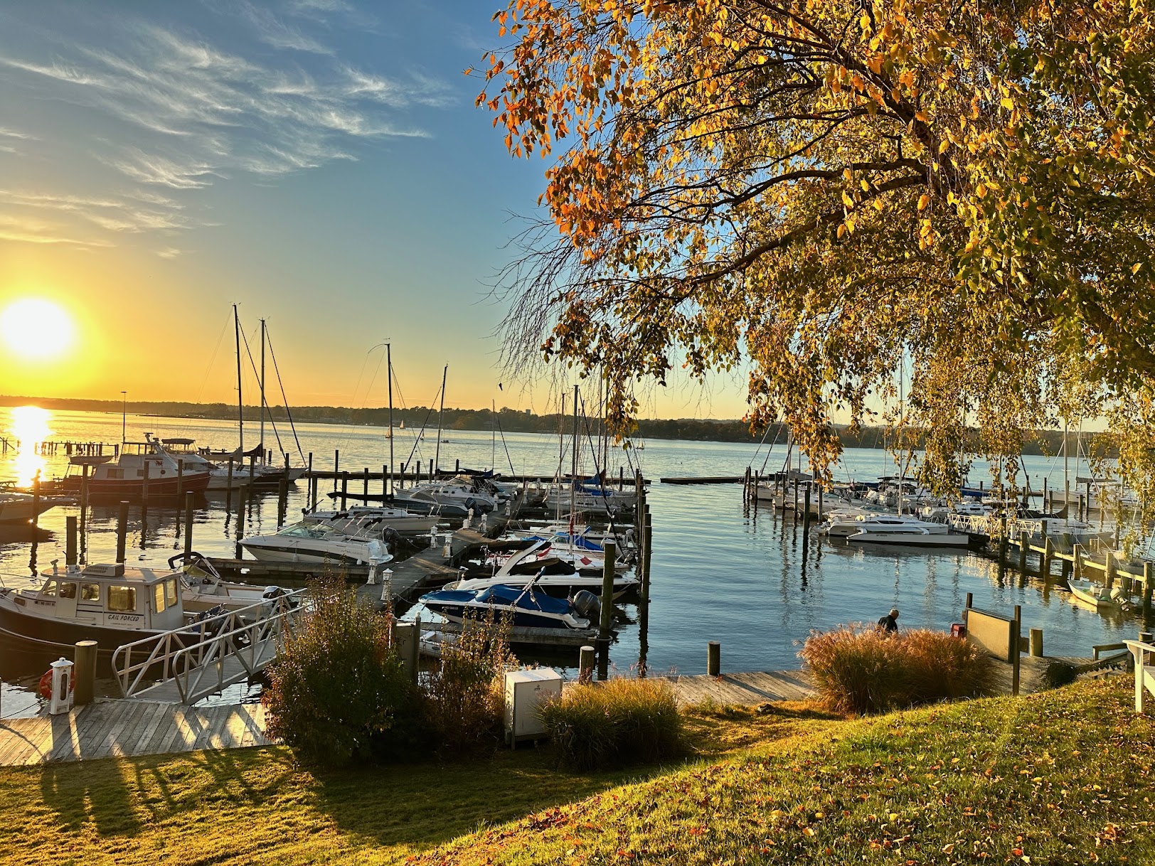 North East River Yacht Club