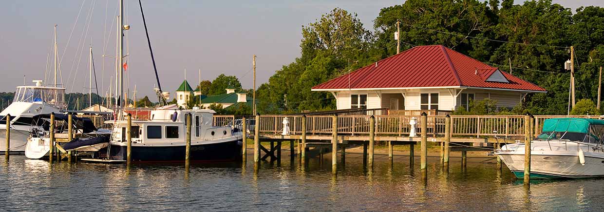 Urbanna Town Marina