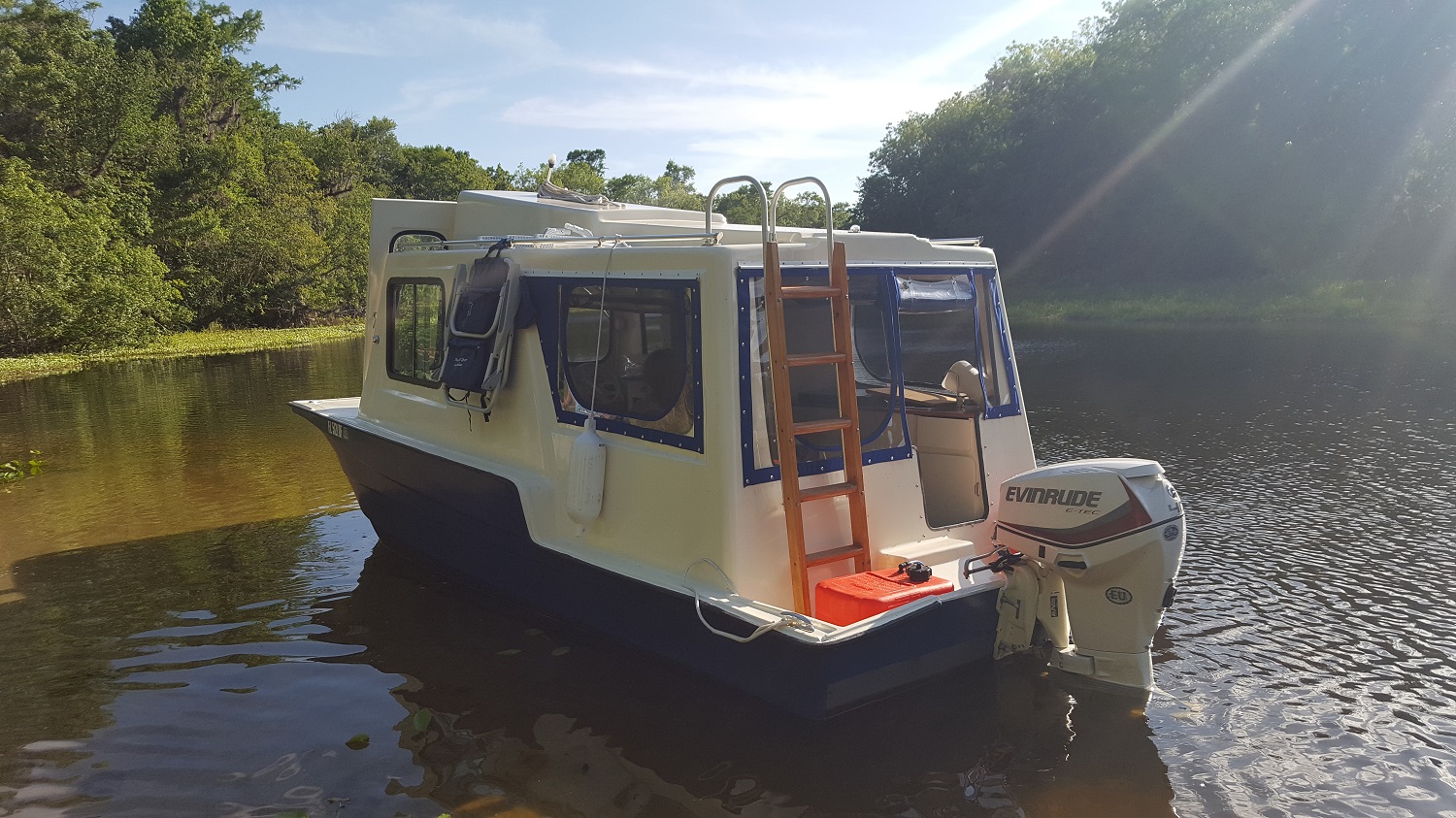 TIny Houseboat Adventures