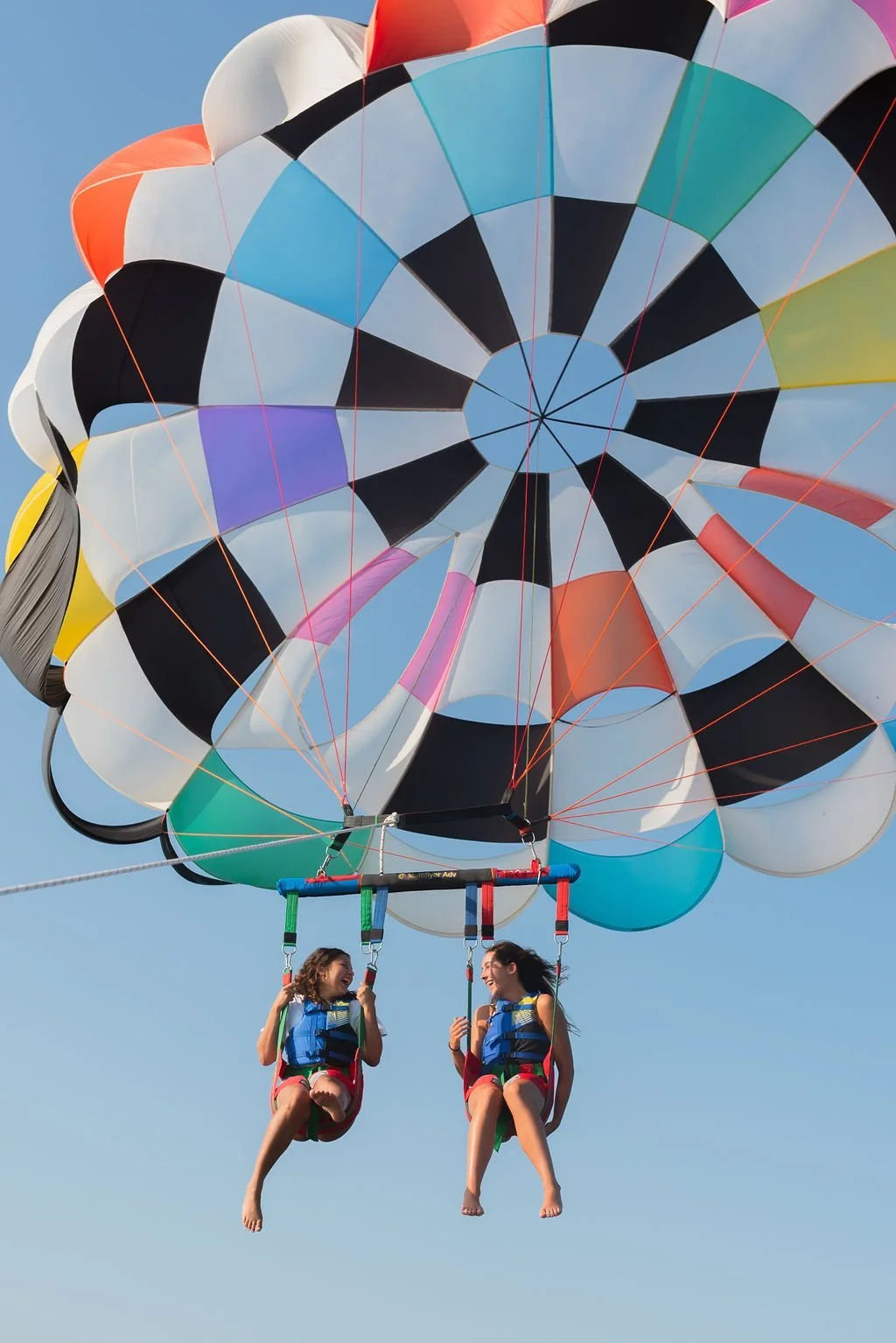 Hatteras Parasail