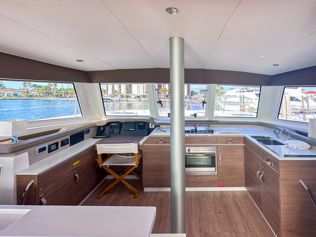 Wiley Pixie Catamaran Charters