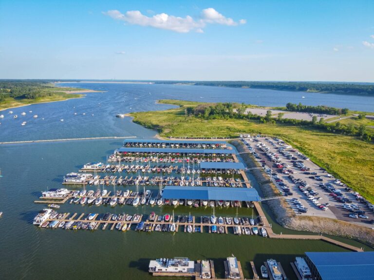 Suntex Boat Club & Rentals – Saylorville Lake Marina