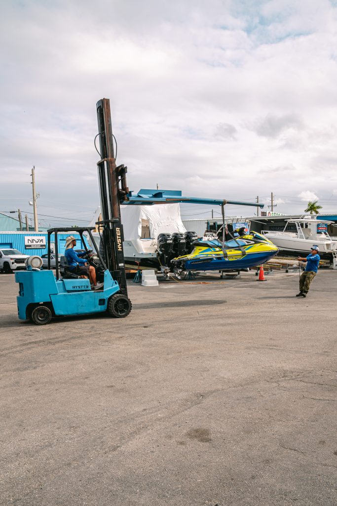 Universal Marine Center