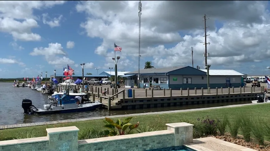 Captain Mark’s Bastrop Marina