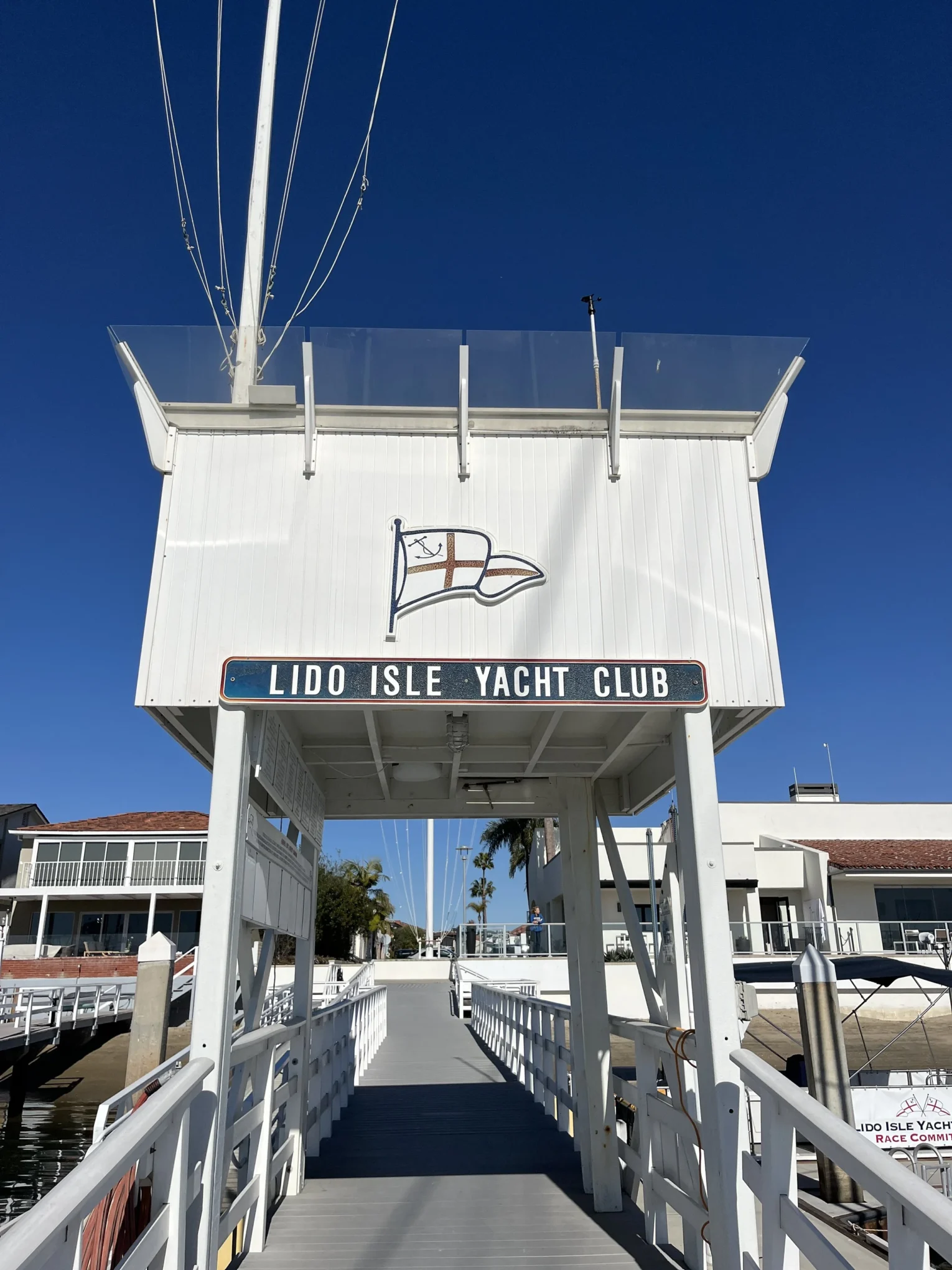 Lido Isle Yacht Club – photo 1 of 5