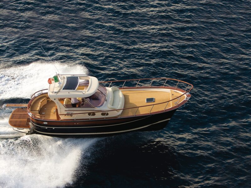 S&J Yachts