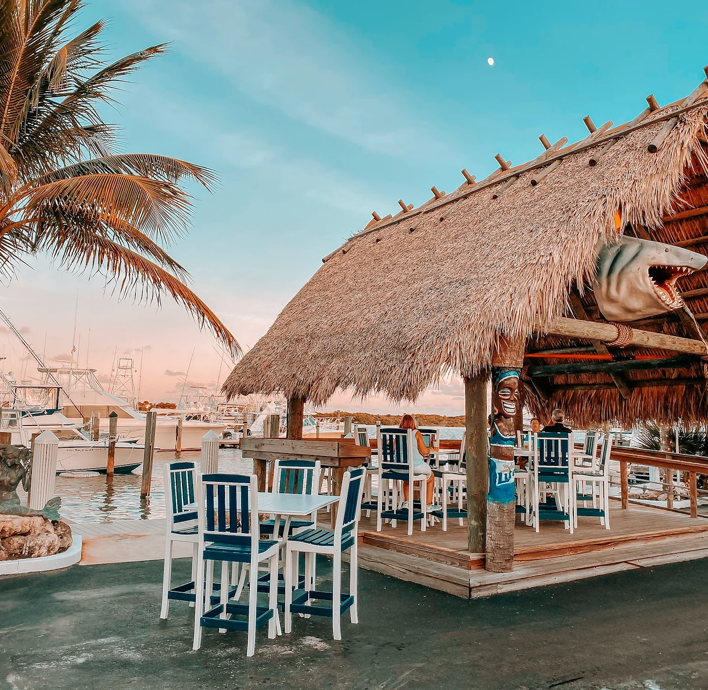 Blowing Rocks Marina/Tiki Bar