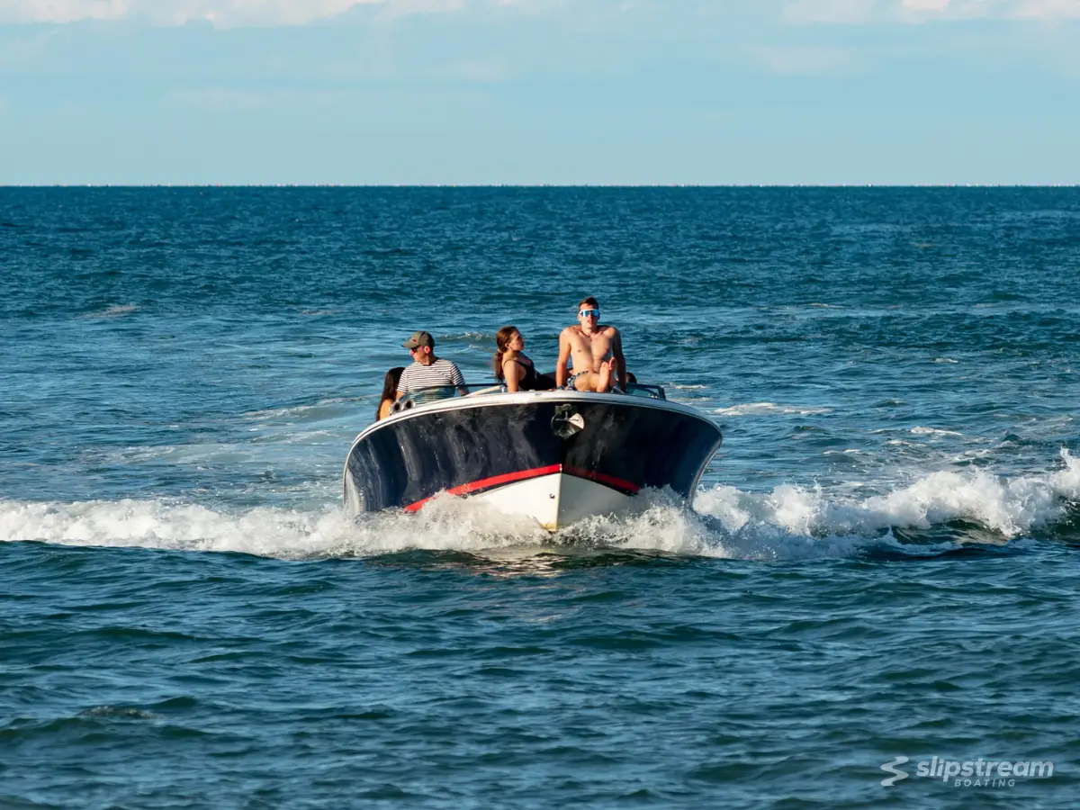 Lazy Daze Boat Rental
