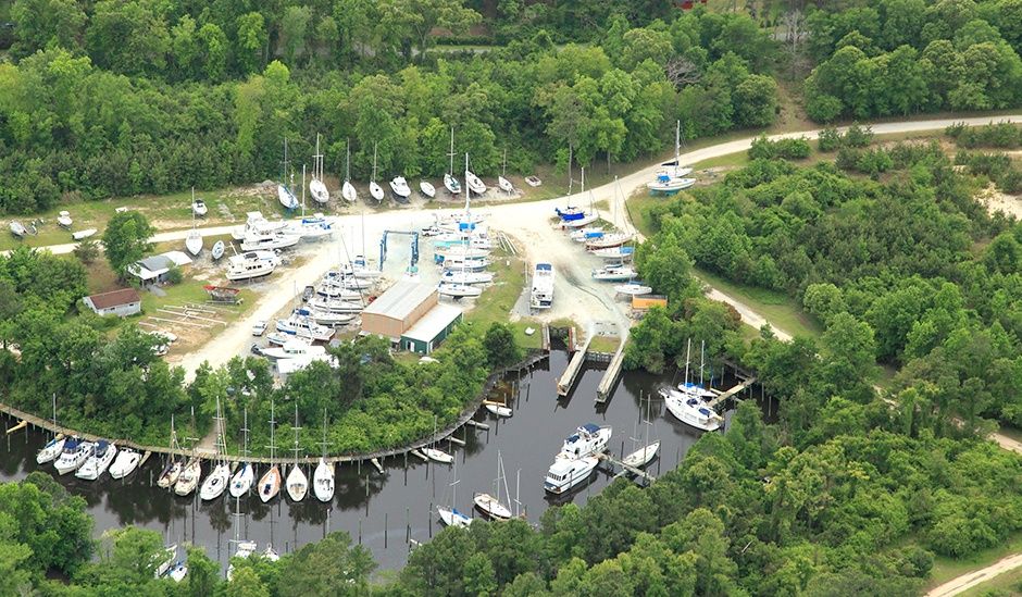 Wayfarers Cove Marina