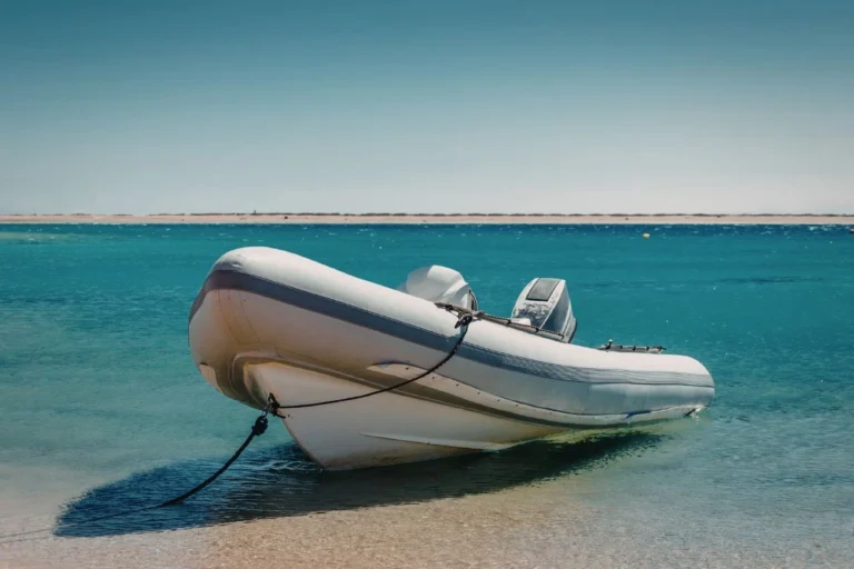 best time to buy a boat in florida