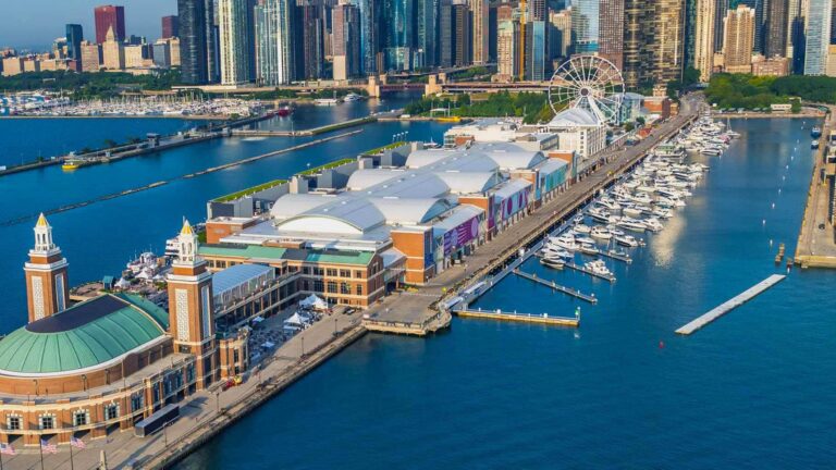 Navy Pier Marina